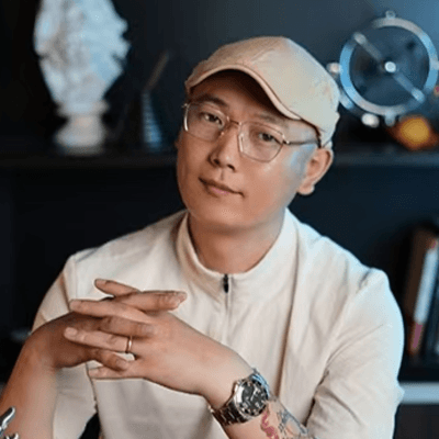 科技博主Cyber维克托的头像